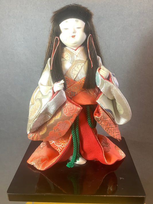 Gofun Style Doll